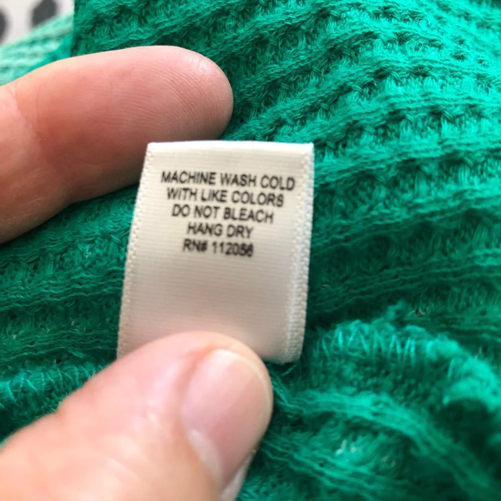 Ladies Zenana green short sleeve top. L/XL - Picture 5 of 5